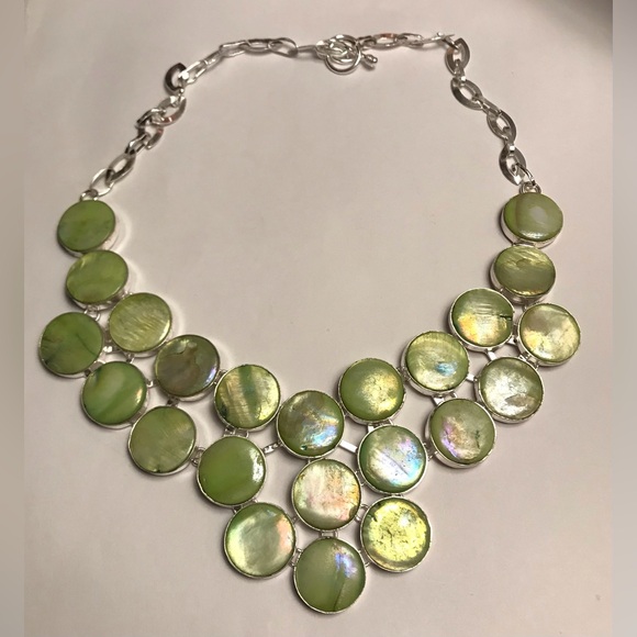 Green Mother of Pearl 925 Sterling Silver Necklace - Picture 1 of 2